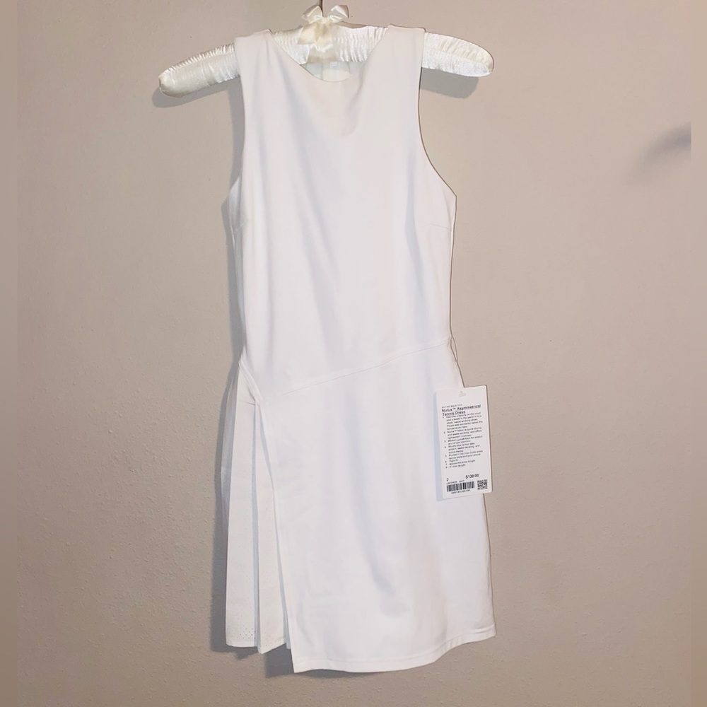 NWT LULULEMON NULUX ASSYMETRICAL TENNIS DRESS